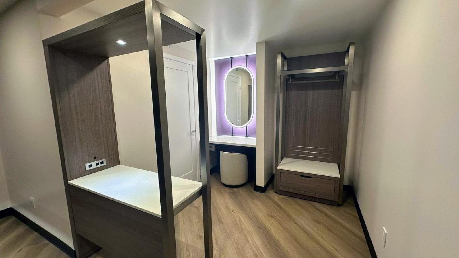 Costa Mesa Inn - Newport Beach Area ภายนอก รูปภาพ